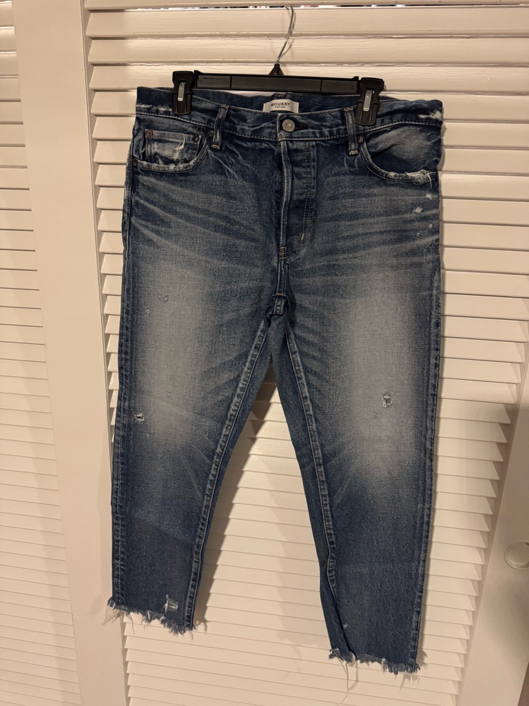 Moussy Vintage Distressed Washed Blue Straight Jeans With Raw Hem